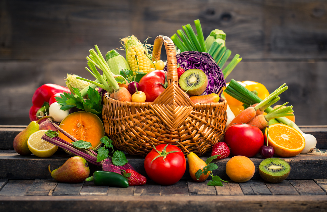 Fresh fruits and vegetables in the basket